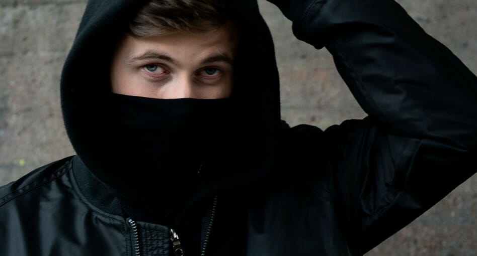 Alan Walker Different World 中文歌詞翻譯介紹 Mr 生活扉頁